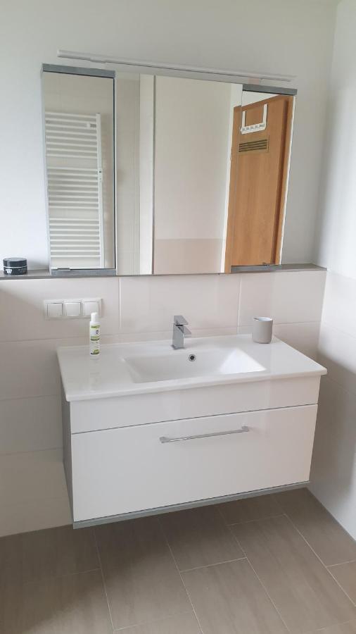 Boardingappartement Windeckblick, Ruhige, Zentrale Lage Mit Grossem Suedbalkon Bühl Eksteriør bilde