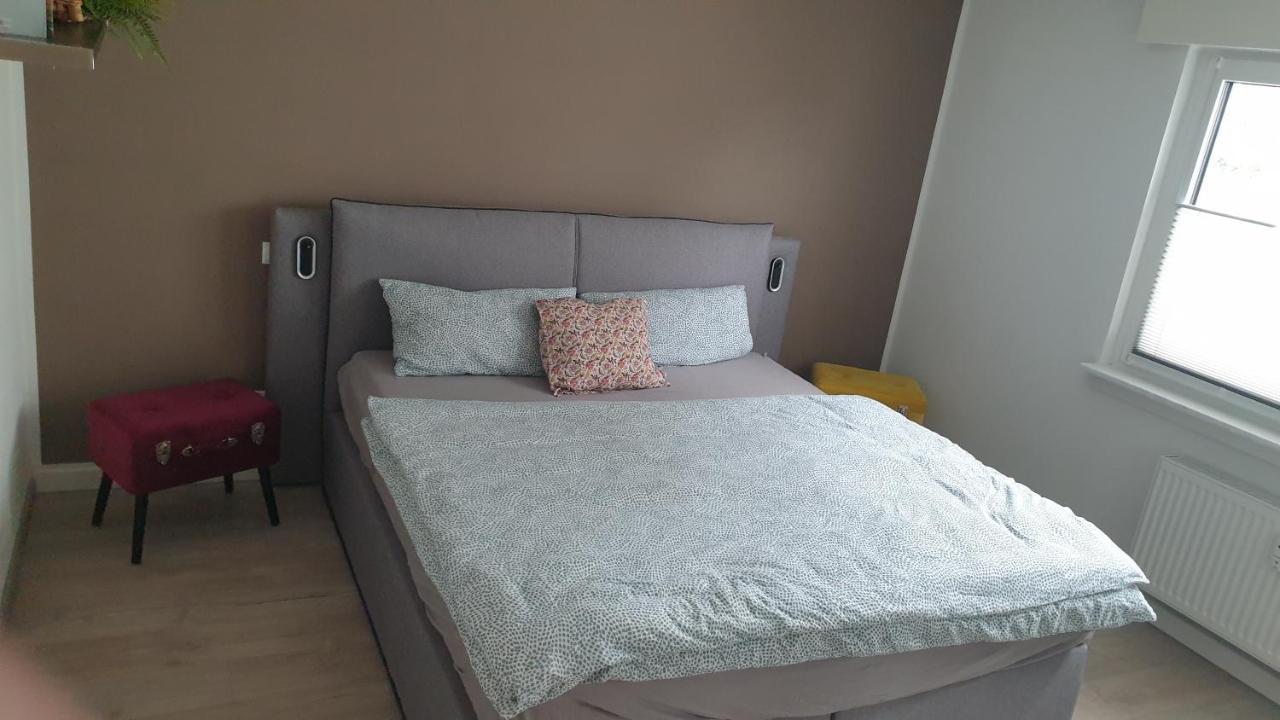 Boardingappartement Windeckblick, Ruhige, Zentrale Lage Mit Grossem Suedbalkon Bühl Eksteriør bilde